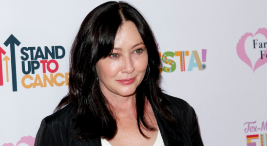 Shannen Doherty teilt mit dass sich Brustkrebs auf ihr Gehirn