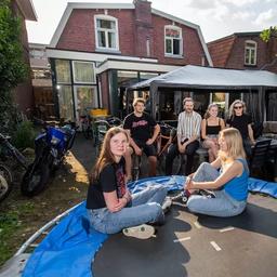 Studentenwohnheim in Enschede steht wegen illegaler Besetzung unter Schock