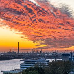 Wettervorhersage Stellenweise Wolkenfelder sonst trocken und sonnig Innere