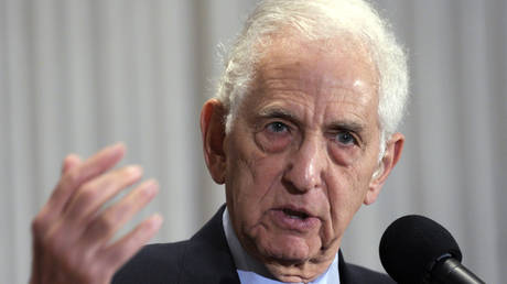 „Pentagon Papers Whistleblower Daniel Ellsberg ist im Alter von 92 Jahren