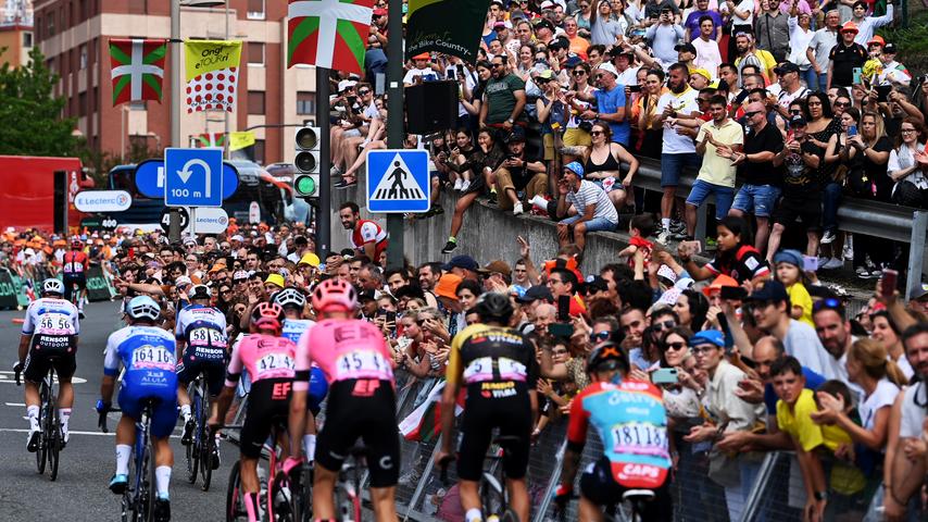 1688355711 574 Radfahren ist im Baskenland heilig besonders wenn die Tour stattfindet