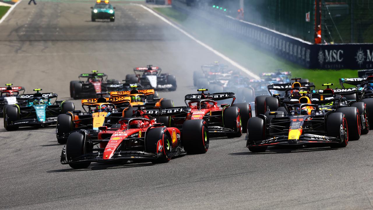 Beeld uit video: Verstappen kent vanaf P6 goede start van Belgische Grand Prix