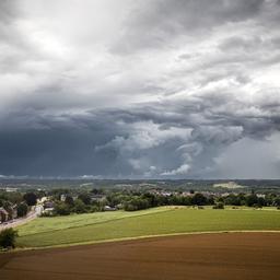 Code Orange im Osten und Suedosten aufgrund von Gewittern Hagel