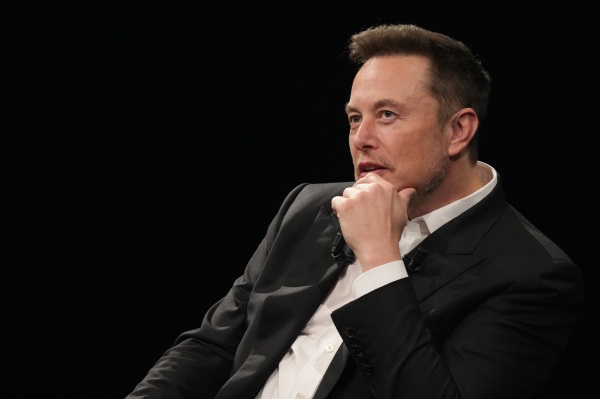 Elon Musk moechte KI entwickeln um „die wahre Natur des