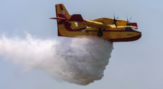 In Griechenland stuerzt ein Loeschflugzeug ab beide Piloten kommen ums