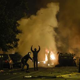 Mindestens 471 Personen in der vierten Nacht der Proteste in