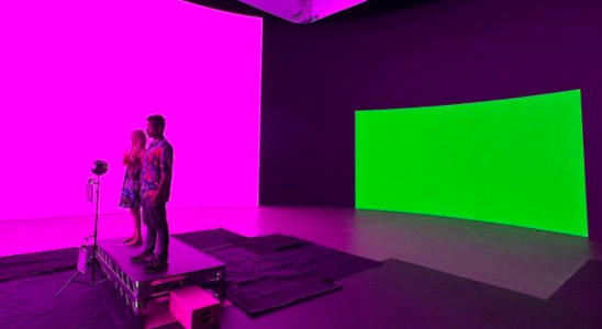 Netflix Magenta Green Screen Wie die KI Plaene von Netflix Greenscreens