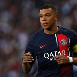 Paris Saint Germain verlaesst den gewarnten Mbappe fuer die Reise nach