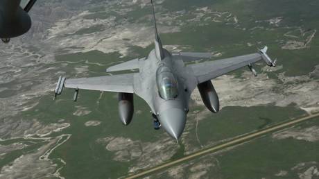 Pentagon erklaert F 16 Verzoegerung fuer die Ukraine – World