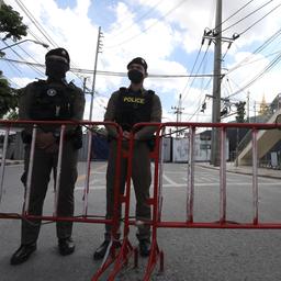 Pro militaerische Senatoren blockieren Ernennung des thailaendischen Wahlsiegers Im Ausland