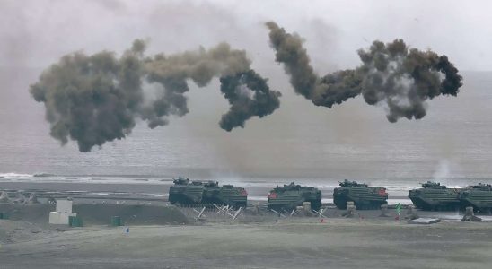 Taiwan Die USA kuendigen ein Militaerhilfepaket in Hoehe von 345