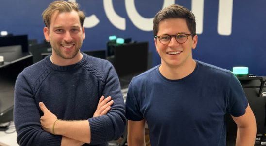 Thrive Capital setzt auf Clair ein Fintech Unternehmen das Mitarbeitern an