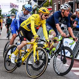 Toursieger Vingegaard uebertrumpft Poels und gewinnt Kriterium von