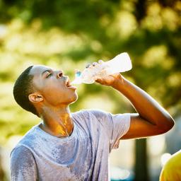 Trotz der hohen Temperaturen noch Sport treiben So gehen Sie