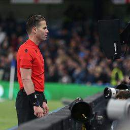 VAR in mehr Spielen in der Champions League Europa League