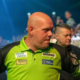 Van Gerwen ist nach der Operation in Polen immer noch