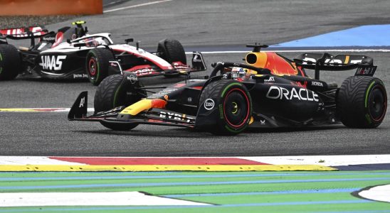 Verstappen gewinnt auch nasses Sprintrennen in Oesterreich mit hoeherer Gewalt