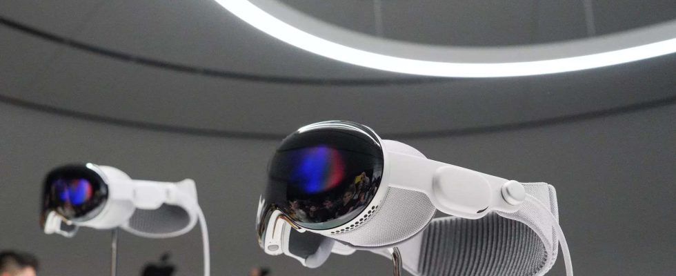 Vision Pro ist moeglicherweise nur nach Vereinbarung in den Apple