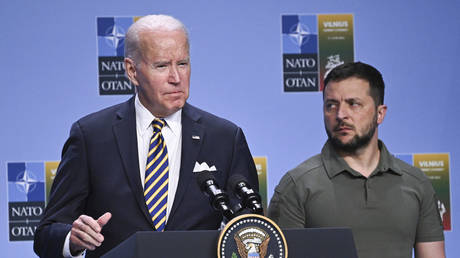 Europaeer befuerchten dass Biden die Ukraine zum Frieden draengen wird