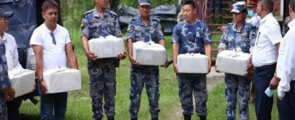 Goldschmuggel Nepal Zwei weitere chinesische Staatsangehoerige im Fall von Goldschmuggel