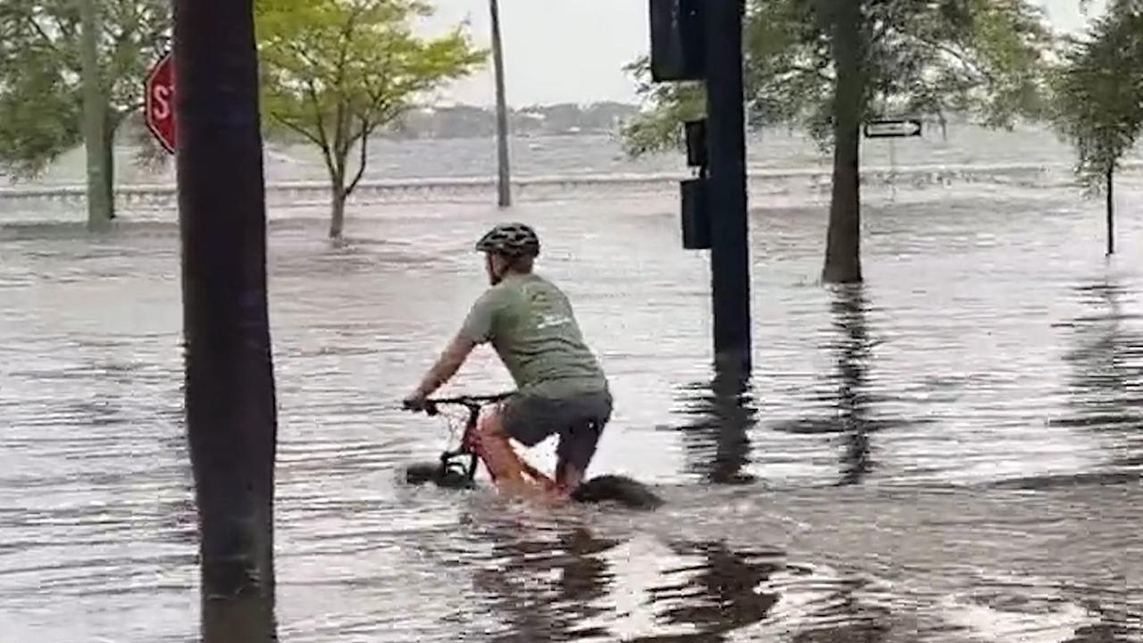 Beeld uit video: Orkaan Idalia raast over Florida