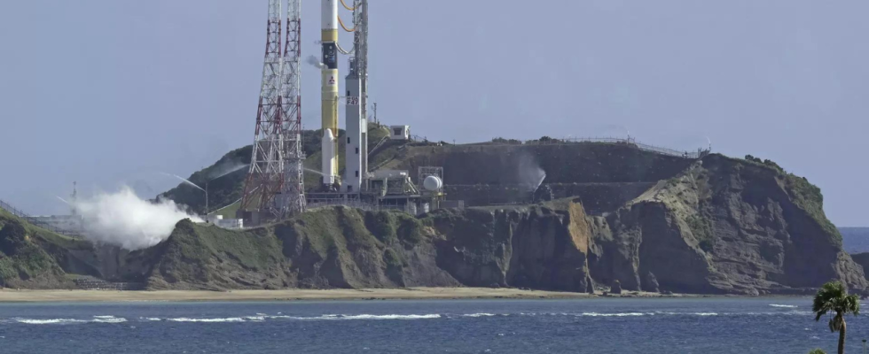 Japan setzt den Start einer H IIA Rakete wegen starker Winde fuer