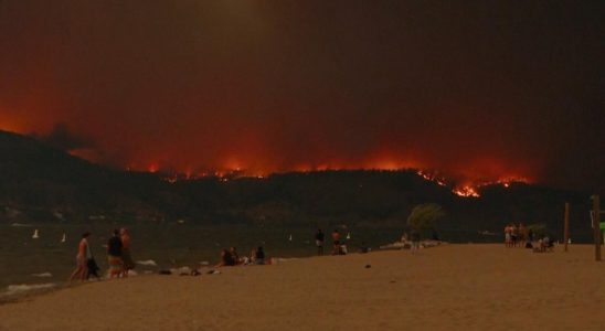 Kanada evakuiert aufgrund von Waldbraenden erneut Zehntausende Menschen Im