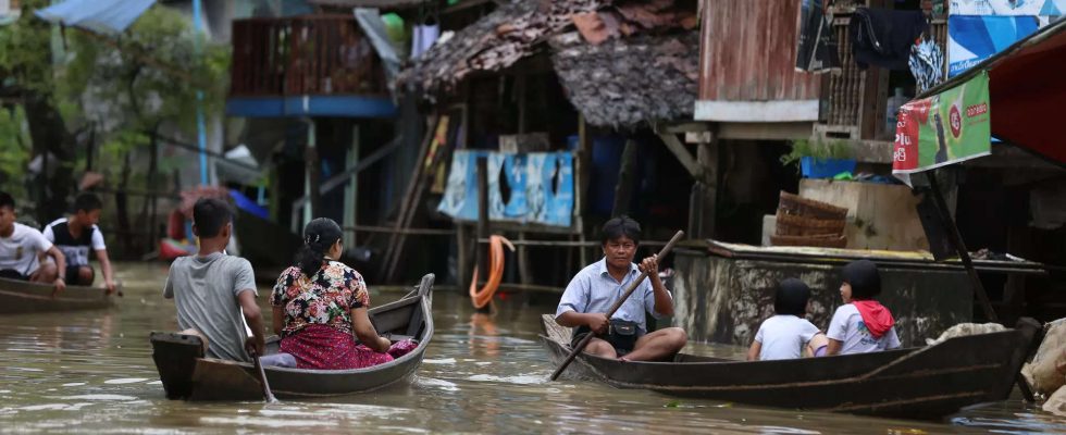 Mindestens 25 werden nach Erdrutsch in der Jademine in Myanmar