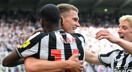 Newcastle verdankt es teilweise der Unterstuetzung von Botman neben Villa