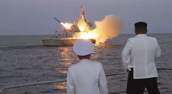 Nordkorea fuehrt einen Raketentest zur „verbrannten Erde durch um den