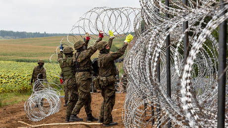 Polen schickt mehr Truppen an die weissrussische Grenze – World