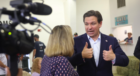 Ron DeSantis moechte dass Disney die Klage gegen ihn einstellt