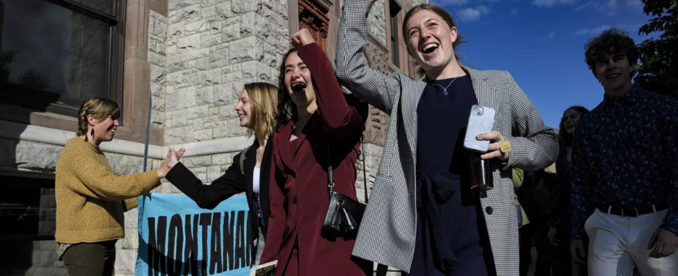 US Bundesstaat Der junge Mann verklagte den US Bundesstaat wegen Klimawandel und