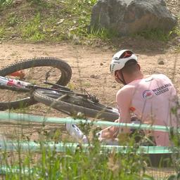 Van der Poel aergert sich ueber sich selbst nach einem