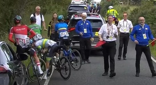 Van der Poel ging waehrend der WM Strassenrennen Pause ins Haus „Danke