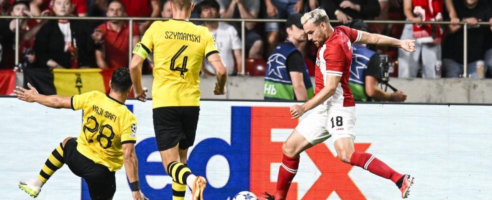 Vincent Janssen beschert Royal Antwerpen den zehnten Sieg ueber AEK