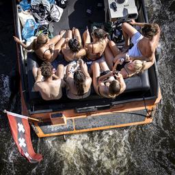 Wettervorhersage Grauer Beginn eines ansonsten sommerlichen Tages Wetterbericht