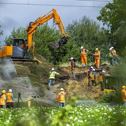 Zwischen Heerlen und Valkenburg verkehren wieder Zuege Dachse bekommen ein