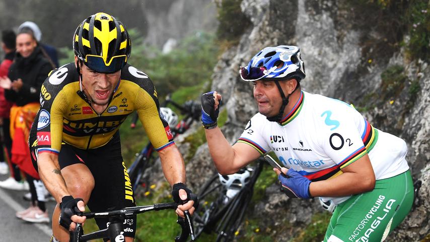 1696078571 491 Roglic verlaesst Jumbo Visma seine acht besten Momente mit dem Team