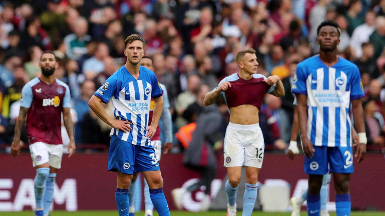 Beeld uit video: Aston Villa maakt gehakt van Ajax-opponent Brighton & Hove Albion