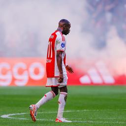 Ajax Feyenoord wird am kommenden Mittwochnachmittag ohne Publikum gespielt Fussball