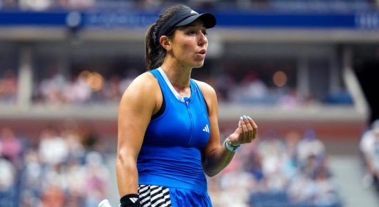 Alcaraz rueckt ins Viertelfinale der US Open vor Pegula scheidet