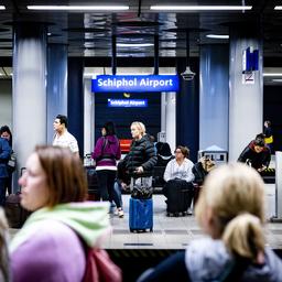 Anfang Oktober werden aufgrund von Arbeiten weniger Zuege ueber Schiphol