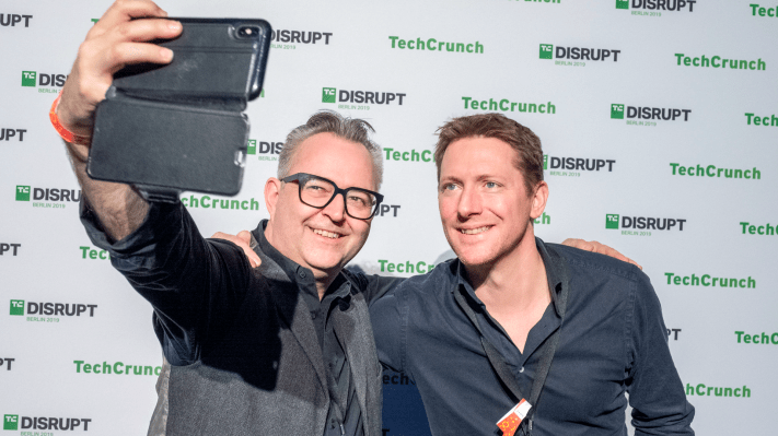 Auf die Plaetze fertig Netzwerken bei Tech Disrupt 2023