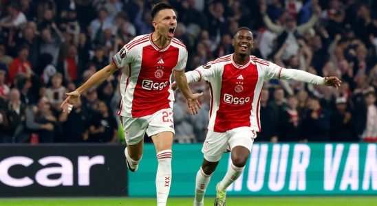 Das angeschlagene Ajax uebergibt den Sieg im spektakulaeren EL Duell mit