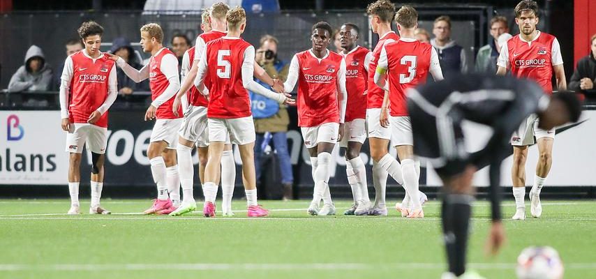 Der FC Groningen spielt auswaerts mit einem grossen Sieg Jong