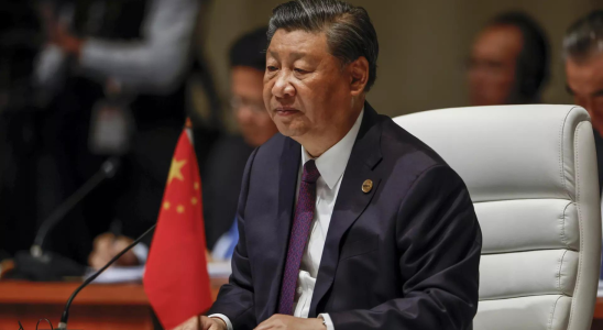 Der chinesische Praesident Xi Jinping trifft den nepalesischen Premierminister Pushpa