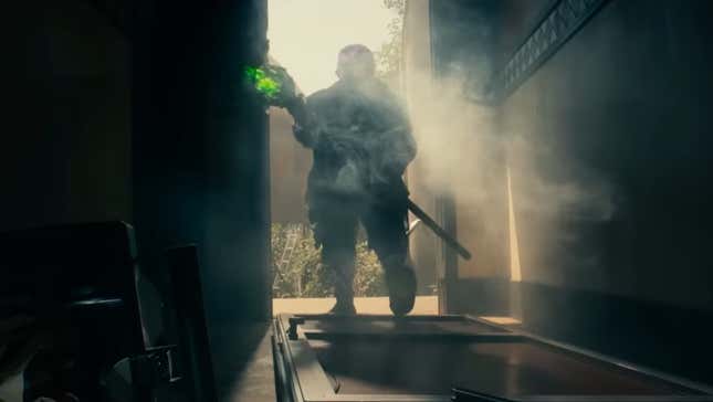 Der erste Teaser zu Peter Dinklages Toxic Avenger Film ist blutig