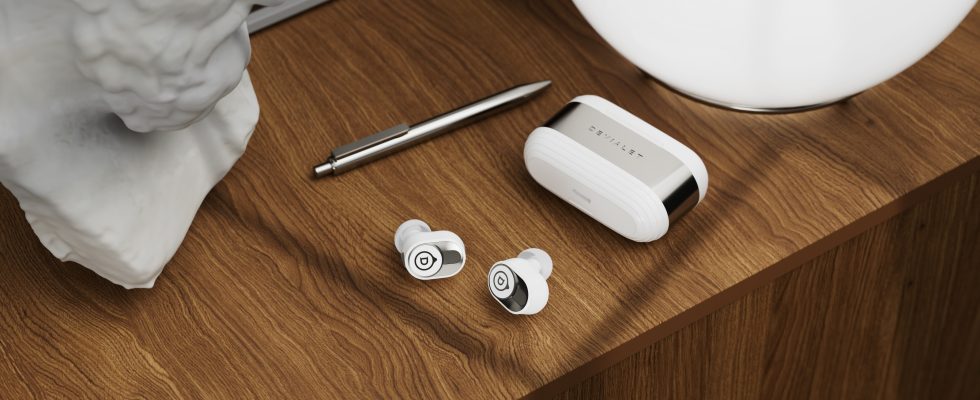 Devialet bringt ein neues Paar kabelloser High End Ohrhoerer auf den Markt