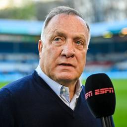 Dick Advocaat spricht mit Curacao und scheint wieder einen neuen